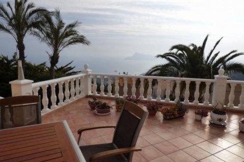 Villa for sale in Altea, Alicante, Spain 3 bedrooms, 380 sq.m. No. 43683 - photo 6