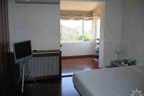 Villa for sale in Barcelona, Spain 4 bedrooms, 220 sq.m. No. 41463 - photo 29