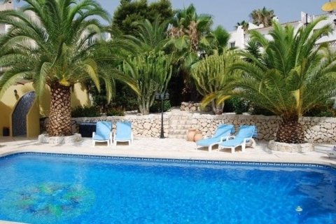 Villa for sale in Altea, Alicante, Spain 4 bedrooms, 273 sq.m. No. 44417 - photo 8