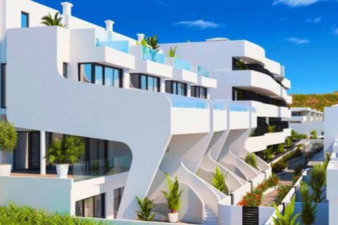 Villa for sale in Guardamar del Segura, Alicante, Spain 4 bedrooms, 350 sq.m. No. 42680 - photo 4
