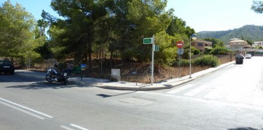 Land plot in Benidorm, Alicante, Spain No. 44987