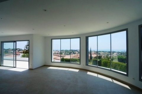 Villa for sale in Calpe, Alicante, Spain 4 bedrooms, 240 sq.m. No. 44309 - photo 8