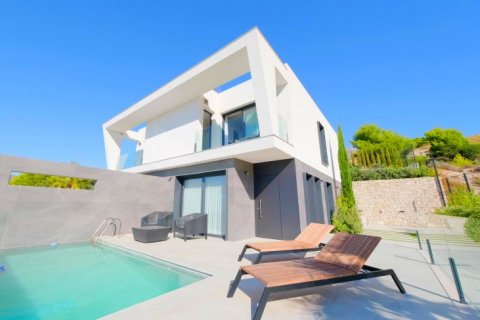 Villa for sale in Finestrat, Alicante, Spain 3 bedrooms, 173 sq.m. No. 42150 - photo 1
