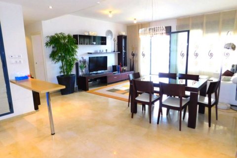 Apartment for sale in La Cala, Alicante, Spain 2 bedrooms, 114 sq.m. No. 42700 - photo 3