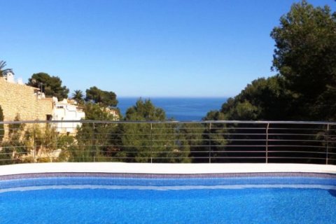 Villa for sale in Javea, Alicante, Spain 4 bedrooms, 540 sq.m. No. 44894 - photo 4