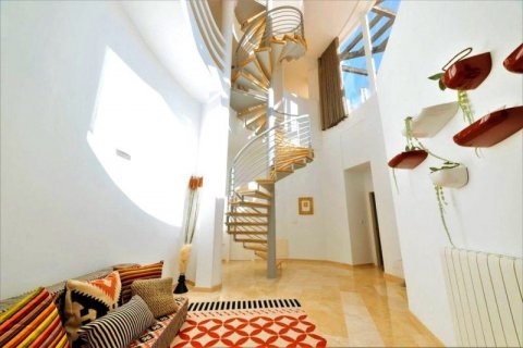 Villa for sale in Altea, Alicante, Spain 4 bedrooms, 339 sq.m. No. 42900 - photo 9