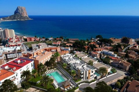 Townhouse for sale in Calpe, Alicante, Spain 3 bedrooms, 307 sq.m. No. 41612 - photo 9