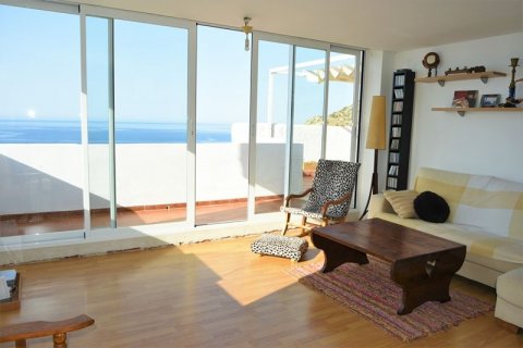Apartment for sale in Benidorm, Alicante, Spain 3 bedrooms, 120 sq.m. No. 44318 - photo 6