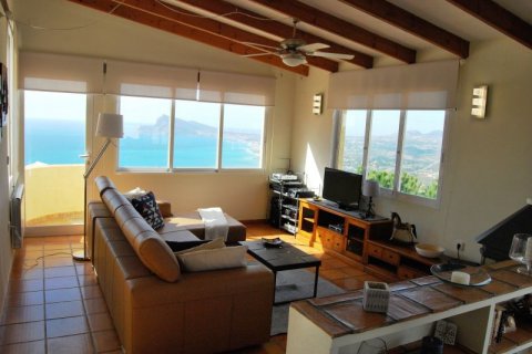 Villa for sale in Altea, Alicante, Spain 3 bedrooms, 269 sq.m. No. 43506 - photo 3