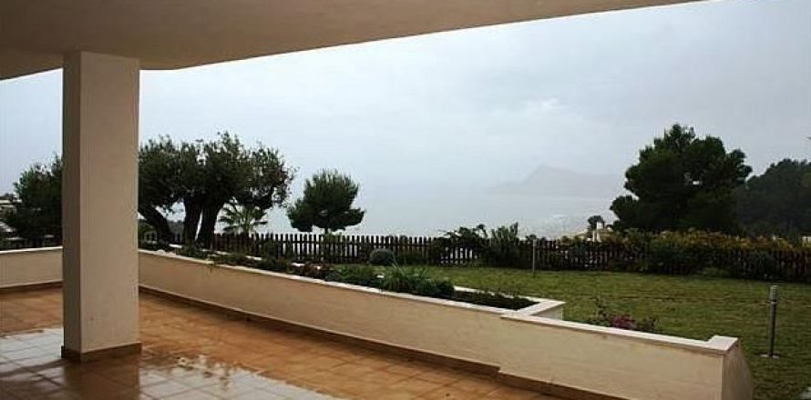 Apartment in Altea, Alicante, Spain 3 bedrooms, 130 sq.m. No. 44794