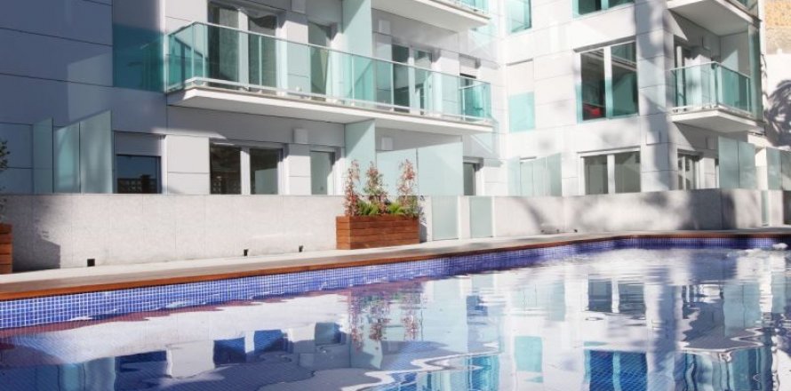 Apartment in Benidorm, Alicante, Spain 2 bedrooms, 72 sq.m. No. 44326