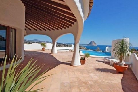 Villa for sale in Calpe, Alicante, Spain 2 bedrooms, 220 sq.m. No. 44463 - photo 7