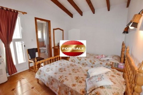 Villa for sale in Calpe, Alicante, Spain 4 bedrooms, 180 sq.m. No. 45014 - photo 8
