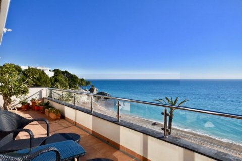 Penthouse for sale in Altea, Alicante, Spain 3 bedrooms,  No. 43687 - photo 1