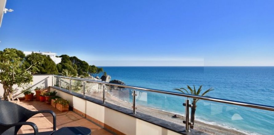 Penthouse in Altea, Alicante, Spain 3 bedrooms,  No. 43687