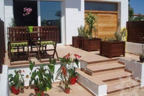 Villa for sale in Roses, Girona, Spain 3 bedrooms, 200 sq.m. No. 41407 - photo 6