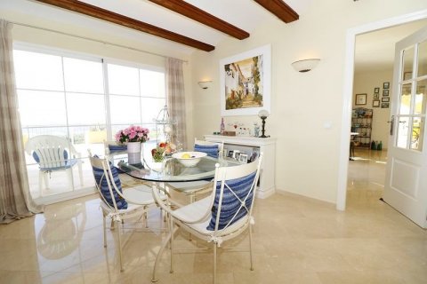 Villa for sale in Altea, Alicante, Spain 4 bedrooms, 598 sq.m. No. 42804 - photo 8