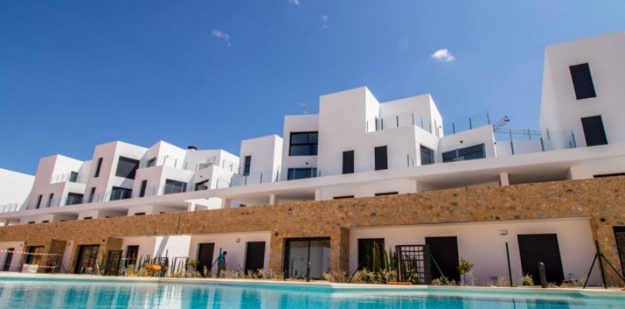 Penthouse in Villamartin, Alicante, Spain 3 bedrooms, 134 sq.m. No. 42123