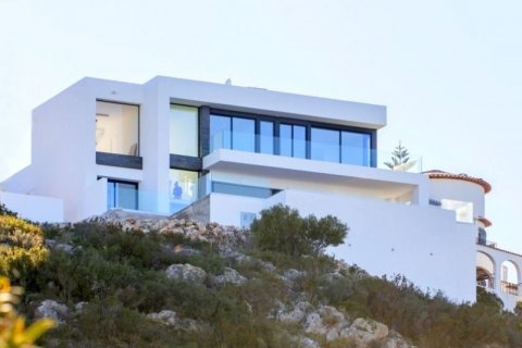 Villa for sale in Denia, Alicante, Spain 4 bedrooms, 180 sq.m. No. 42915 - photo 4