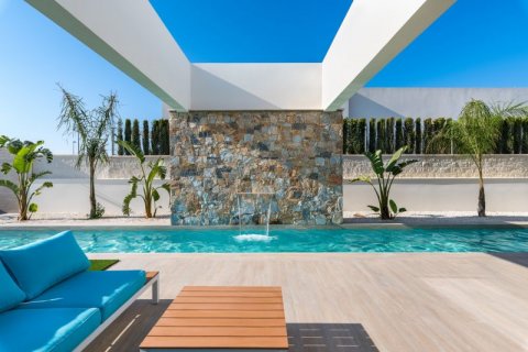 Villa for sale in Quesada, Jaen, Spain 3 bedrooms, 254 sq.m. No. 44243 - photo 5