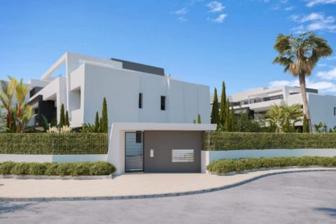 Apartment for sale Estepona, Malaga, Spain 2 bedrooms,  No. 43843 - photo 3