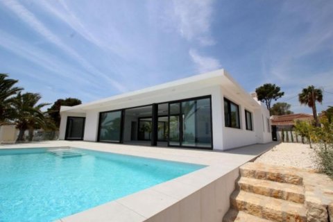 Villa for sale Altea, Alicante, Spain 5 bedrooms, 300 sq.m. No. 43870 - photo 1