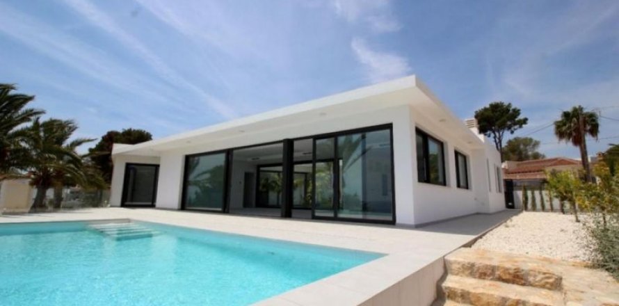 Villa Altea, Alicante, Spain 5 bedrooms, 300 sq.m. No. 43870