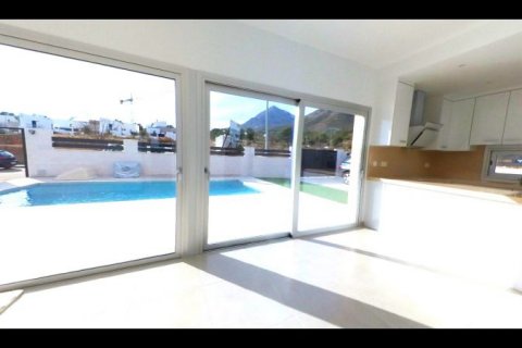 Villa for sale in Polop, Alicante, Spain 4 bedrooms, 300 sq.m. No. 42905 - photo 4