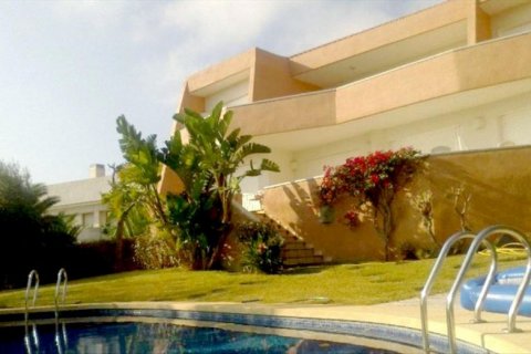 Villa for sale in Javea, Alicante, Spain 6 bedrooms, 375 sq.m. No. 45213 - photo 5