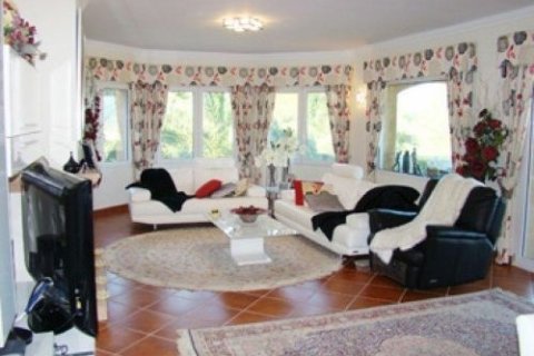Villa for sale in Javea, Alicante, Spain 4 bedrooms, 430 sq.m. No. 45879 - photo 4