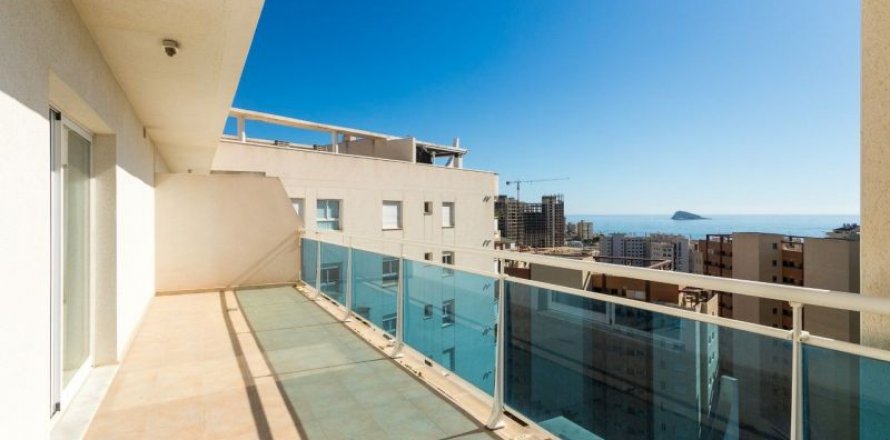 Penthouse in La Cala, Alicante, Spain 3 bedrooms, 120 sq.m. No. 42687