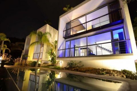 Villa for sale in Benidorm, Alicante, Spain 4 bedrooms, 490 sq.m. No. 41653 - photo 2