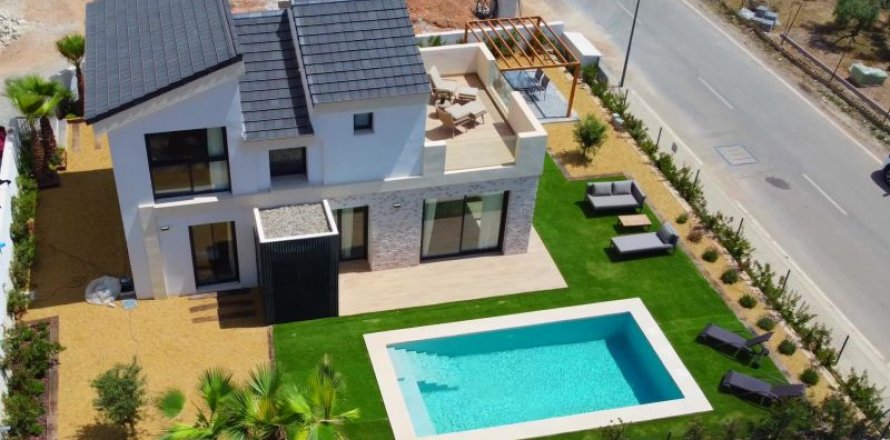 Villa in Polop, Alicante, Spain 3 bedrooms, 168 sq.m. No. 42169