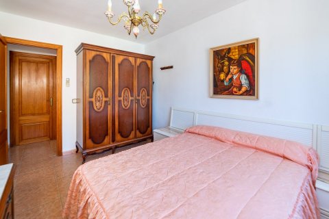 Villa for sale in Santa Ponsa, Mallorca, Spain 6 bedrooms, 270 sq.m. No. 47391 - photo 19