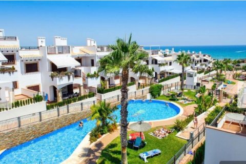 Townhouse for sale in La Mata, Alicante, Spain 2 bedrooms, 70 sq.m. No. 45102 - photo 1