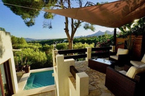 Villa for sale in Altea, Alicante, Spain 4 bedrooms, 220 sq.m. No. 43638 - photo 8