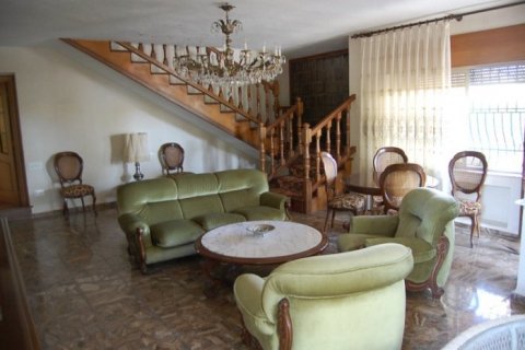 Villa for sale in Cabo Roig, Alicante, Spain 6 bedrooms, 220 sq.m. No. 41274 - photo 10