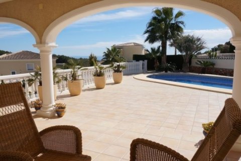 Villa for sale in Benissa, Alicante, Spain 4 bedrooms, 255 sq.m. No. 44159 - photo 2