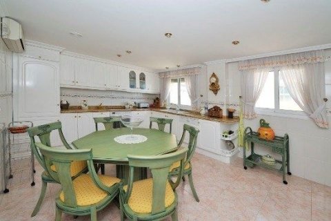 Apartment for sale in Calpe, Alicante, Spain 3 bedrooms, 270 sq.m. No. 44895 - photo 8