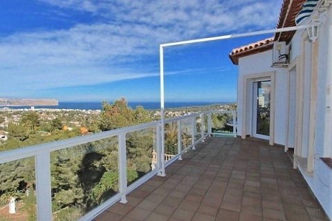 Villa for sale in Javea, Alicante, Spain 4 bedrooms, 242 sq.m. No. 45061 - photo 2