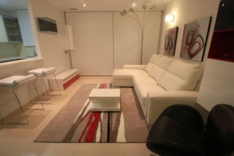 Townhouse for sale in Calpe, Alicante, Spain 3 bedrooms, 157 sq.m. No. 46043 - photo 4