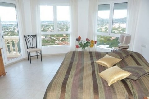 Villa for sale in Javea, Alicante, Spain 4 bedrooms, 381 sq.m. No. 45898 - photo 5