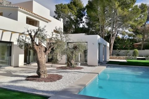 Villa for sale in Altea, Alicante, Spain 4 bedrooms, 621 sq.m. No. 45632 - photo 8