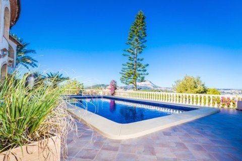 Villa for sale in Javea, Alicante, Spain 5 bedrooms, 660 sq.m. No. 43606 - photo 5