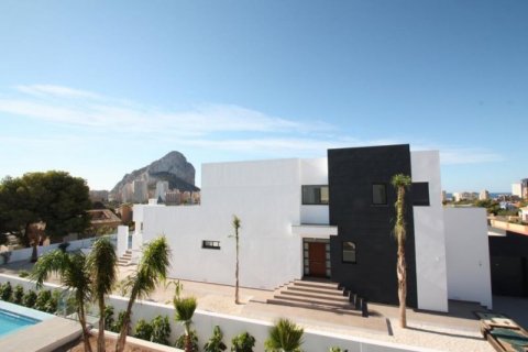 Villa for sale in Calpe, Alicante, Spain 4 bedrooms, 280 sq.m. No. 43840 - photo 7