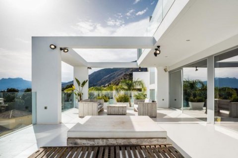 Villa for sale in Altea, Alicante, Spain 4 bedrooms, 535 sq.m. No. 44148 - photo 3