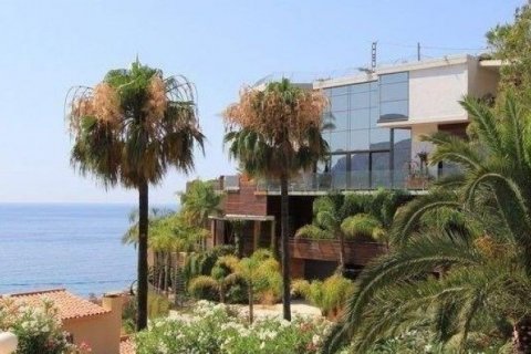 Villa for sale in Altea, Alicante, Spain 5 bedrooms, 600 sq.m. No. 44021 - photo 4