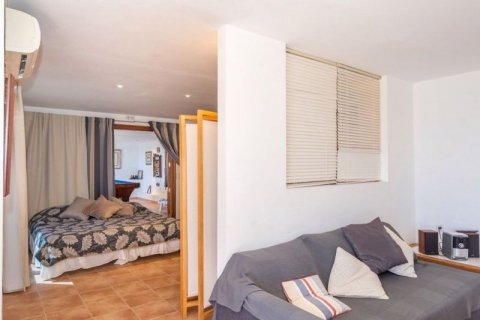 Villa for sale in Javea, Alicante, Spain 6 bedrooms, 617 sq.m. No. 41646 - photo 7