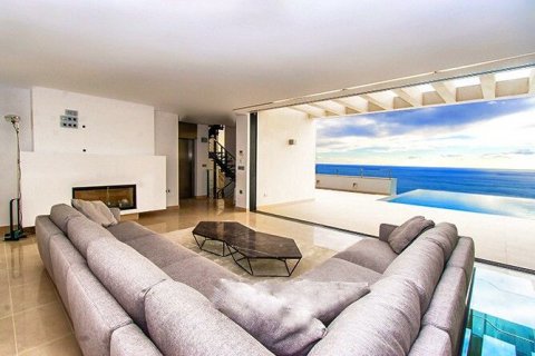 Villa for sale in Altea, Alicante, Spain 4 bedrooms, 400 sq.m. No. 41641 - photo 9