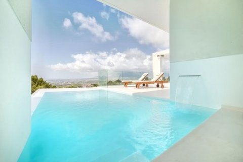 Villa for sale in Altea, Alicante, Spain 4 bedrooms, 420 sq.m. No. 43912 - photo 3